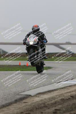 media/Nov-29-2025-TrackDaz (Sat) [[10ae2d9bce]]/A Group/Session 4 (Wheelie Bump)/